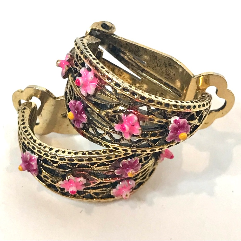 Vintage Hoop Earrings Enamel Flowers Pink Yellow